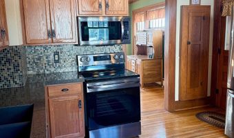 9 Ridge Rd, Atlantic, IA 50022