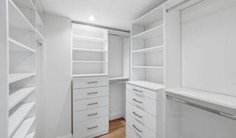 3418 RESERVOIR Rd NW, Washington, DC 20007