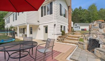 32 S V Ln, Augusta, ME 04330