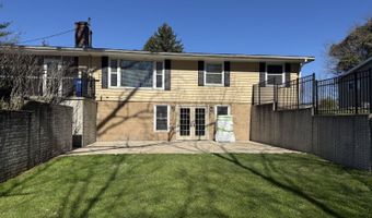 16 Canterbury, Athens, OH 45701