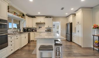 5018 SAINT DENIS Ct, Belle Isle, FL 32812