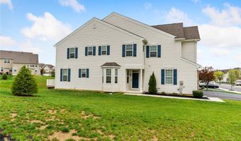 301 Redclover Ln, Allentown, PA 18104