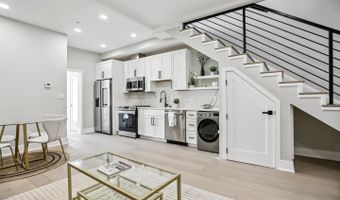 611 KENNEDY St NW #402, Washington, DC 20011