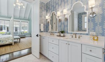 357 12TH St, Atlantic Beach, FL 32233