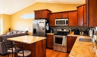 2112 S Lawson St, Aberdeen, SD 57401