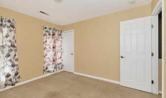 1068 Summerlake Dr, Alexandria, KY 41001