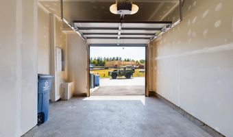 43801 MIDDLEWAY Ter, Ashburn, VA 20147