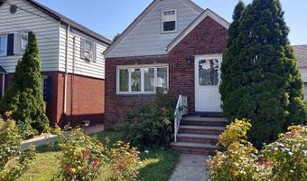 48 W 32ND St, Bayonne, NJ 07002