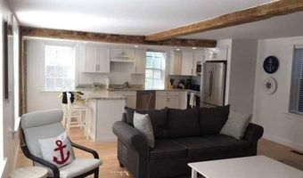 5 Division St, Newport, RI 02840