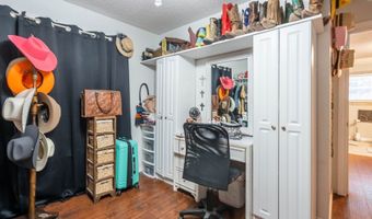 800 NW 7th St, Andrews, TX 79714