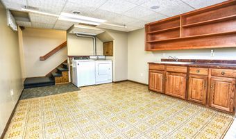 2010 SE 14th Ave, Aberdeen, SD 57401