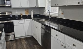 792 Cottage St, Athol, MA 01331