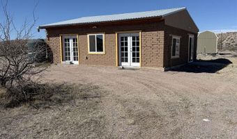 2 Seco Court Rd, Caballo, NM 87931