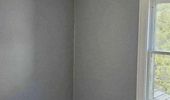 421 Prospect Ave, Alma, MI 48801