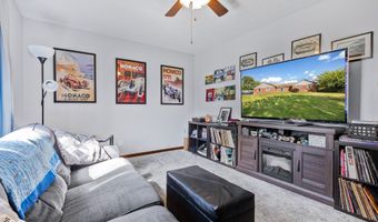243 Plainview Dr, Avon, IN 46123