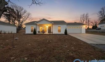 7570 Hustleville Rd, Albertville, AL 35951