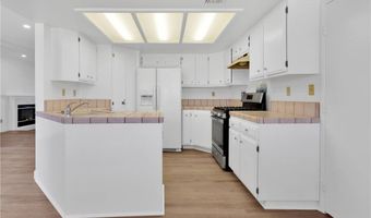 13483 Nicola, Apple Valley, CA 92308