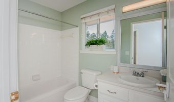 1848 Harley Dr, Ann Arbor, MI 48103