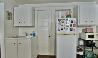 4 Hibbard St, Amsterdam, NY 12010