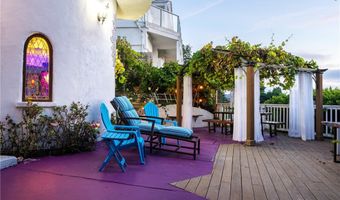 915 Highland Dr, Solana Beach, CA 92075