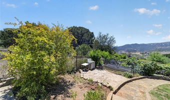 17535 Bear Valley Ln, Escondido, CA 92027