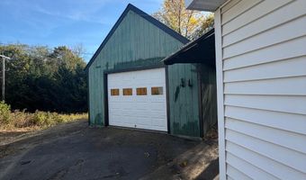 76 Falvey St, Bangor, ME 04401