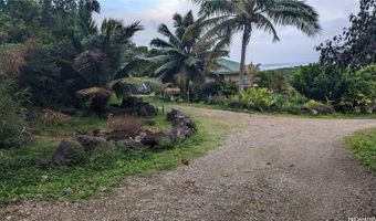 53-354 Kamehameha Hwy 3F, Hauula, HI 96717
