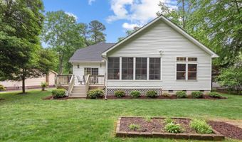11 BURR HILL Dr, Berlin, MD 21811