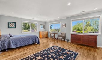 1661 Brigid Ln, Arcata, CA 95521