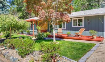 492 Herbert St, Ashland, OR 97520