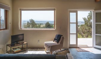 38 Tres Lomas, Arroyo Hondo, NM 87529