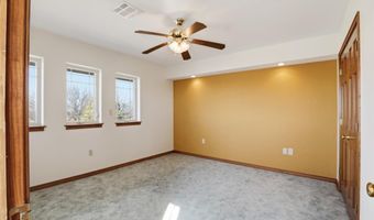 1722 N Myers Rd, Apache, OK 73006