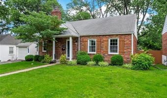 7220 Mackenzie Rd, Affton, MO 63123