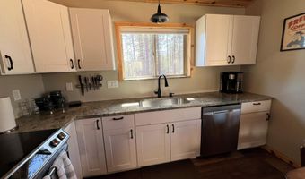 29325 Goldfinch Dr, Bonanza, OR 97623