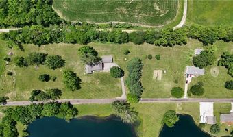 27 Partridge Dr, Agency, MO 64401