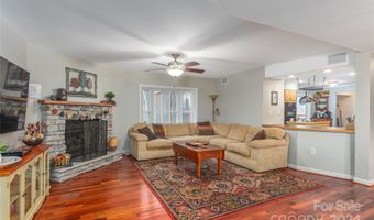 104 Mcelrath Rd, Arden, NC 28704