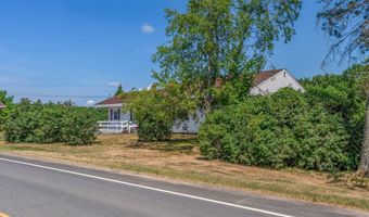 273 Benton Rd, Albion, ME 04910