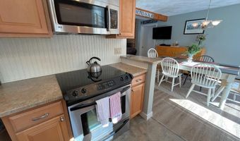 32 Top Notch Rd, Bartlett, NH 03812