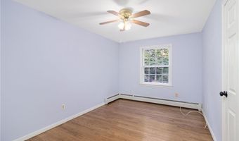 350 Essex Rd, North Kingstown, RI 02852
