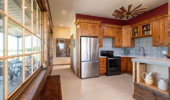 1370 Parker Dairy Rd, Alvord, TX 76225