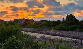 2383 Ocean St, Carlsbad, CA 92008
