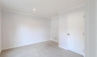 1346 Newport Ave, Attleboro, MA 02703