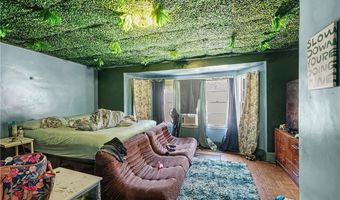 912 Franklin Ave, Aliquippa, PA 15001
