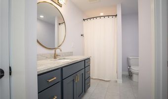 2008 Lakepark Ave, Alexandria, MN 56308
