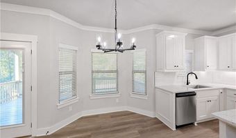 22 Magrath Ln, Bella Vista, AR 72715