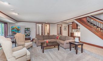 6520 Castle Knoll Ct, Indianapolis, IN 46250