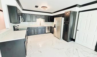 517 Commagere Blvd, Bay St. Louis, MS 39520