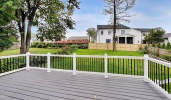 6410 WINNEPEG Rd, Bethesda, MD 20817