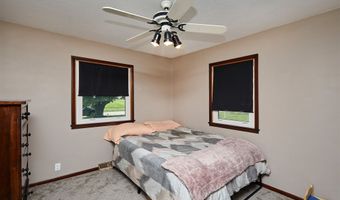 1612 Horse N Buggy Dr, Adel, IA 50003