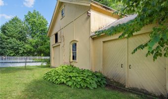 322 W State St, Albion, NY 14411